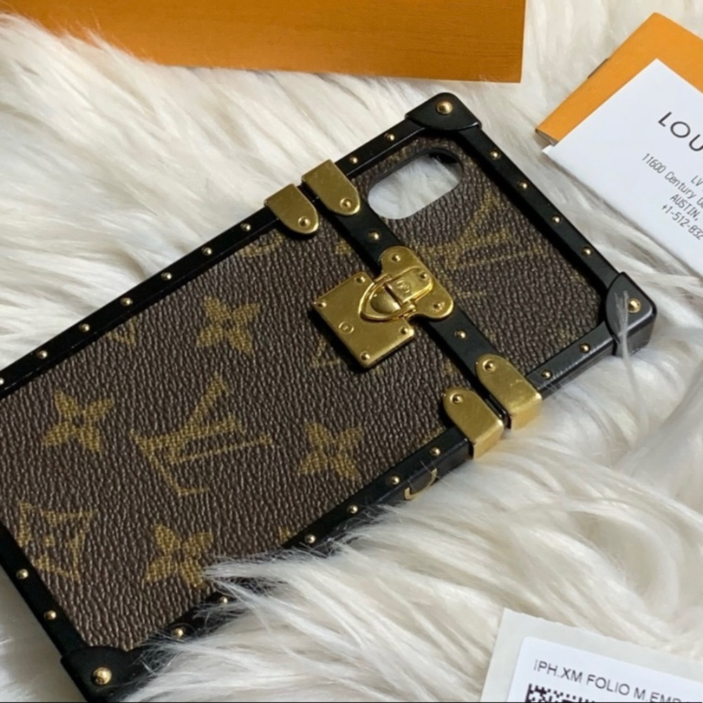 ✨🥀✨ LV iPhone Trunk Case X/XS 10 - Picture 8 of 13